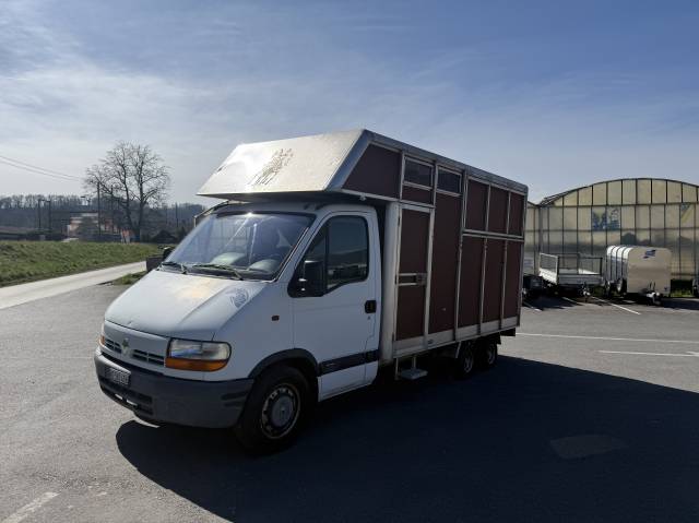 Horsebox HGV Renault Renault Master T35 dCi120 2003 Used