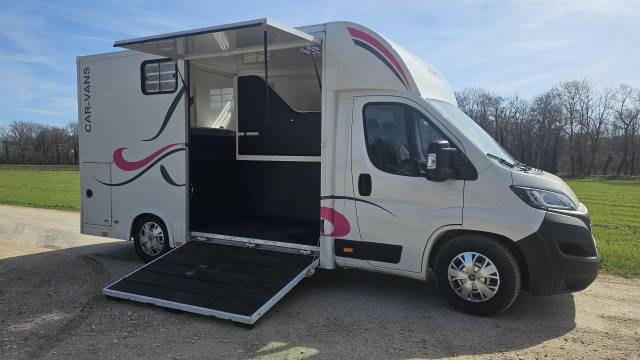 Horsebox HGV Fiat  180 2.5 D 2023 Used