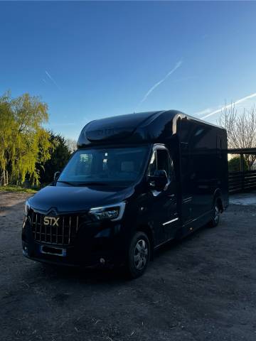 Horsebox HGV STX Master  2022 Used