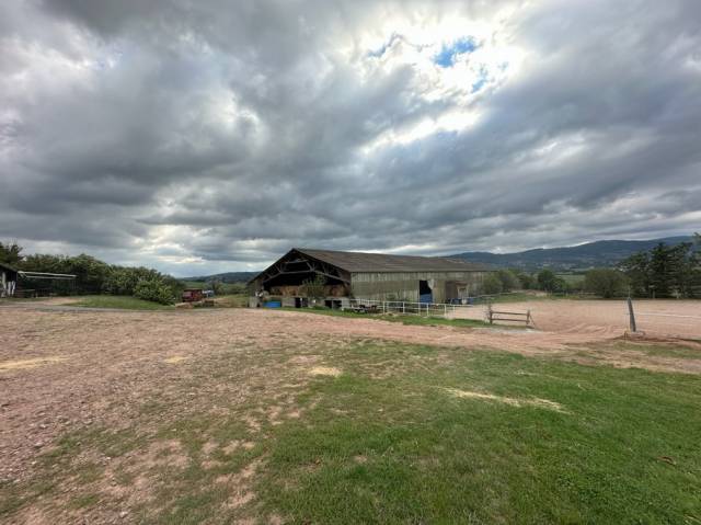 Riding school  Loire