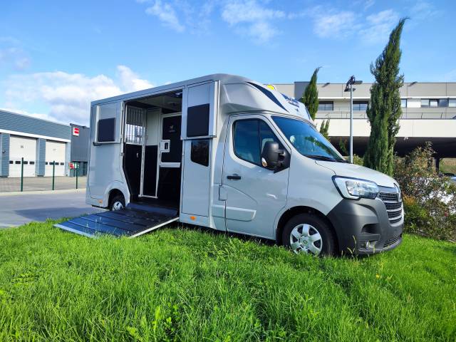 Horsebox HGV Ameline HARAS PRO 2025 New