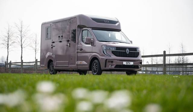 Horsebox HGV STX  2025 New