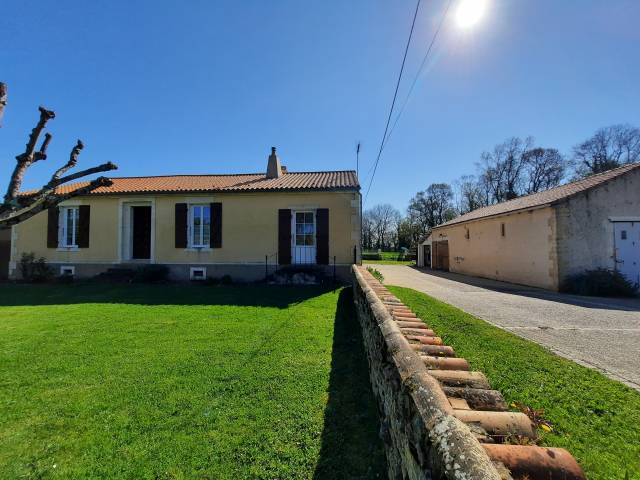Equestrian property  Vendée