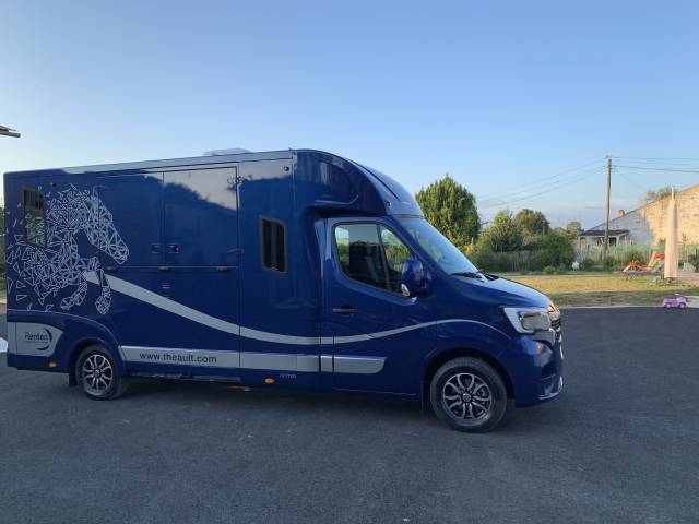 Horsebox HGV Theault Protéo Switch 2020 Used
