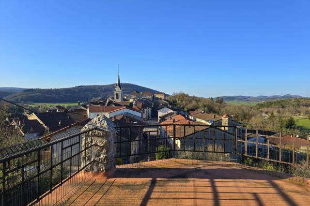 Equestrian property  Jura