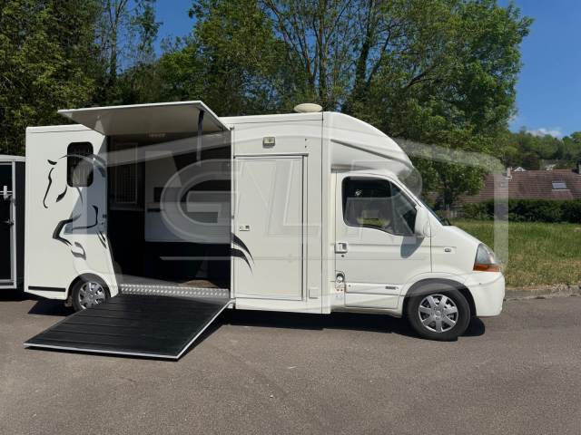 Horsebox HGV Les Vans ACR  2006 Used