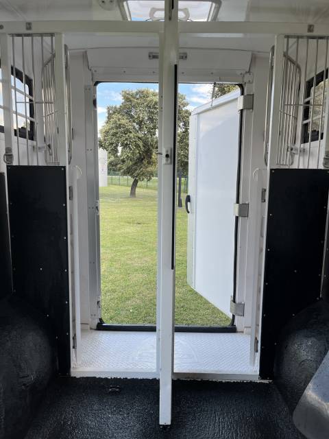 Horsebox HGV Barbot  2020 Used