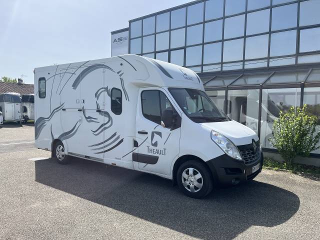 Horsebox HGV Theault  2017 Used