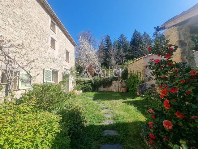 Other country property  Pyrénées-Orientales