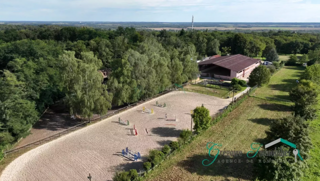 Equestrian property  Seine-et-Marne