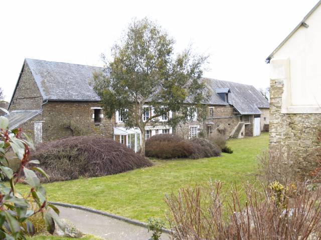 Equestrian property  Calvados