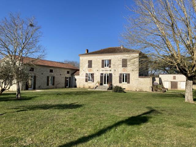 Equestrian property  Lot-et-Garonne