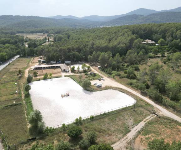 Equestrian Bed and Breakfast  Var