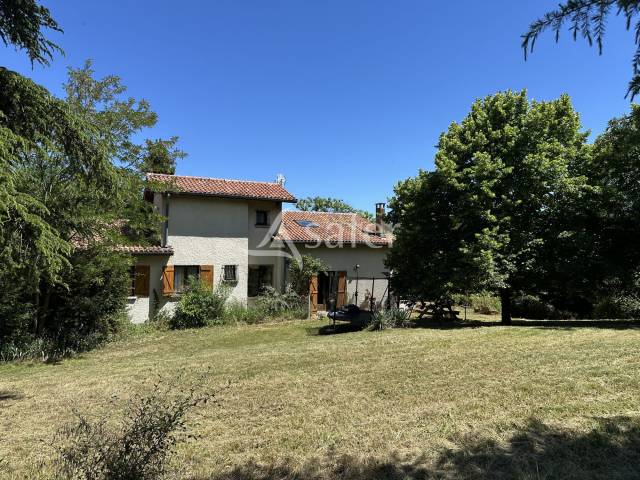 Other country property  Rhône