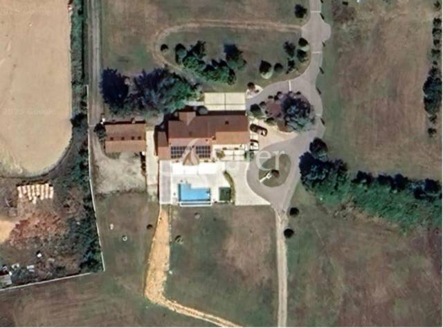 Other country property  Rhône