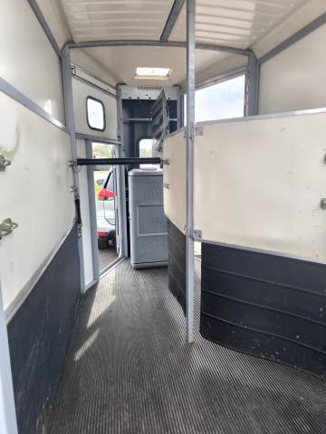 Horse trailer Ifor Williams HB26 2 Stalls 2018 Used