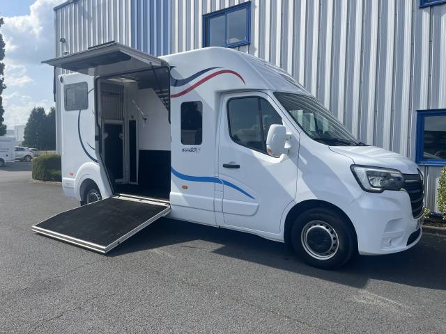 Horsebox HGV Barbot Master 2022 Used