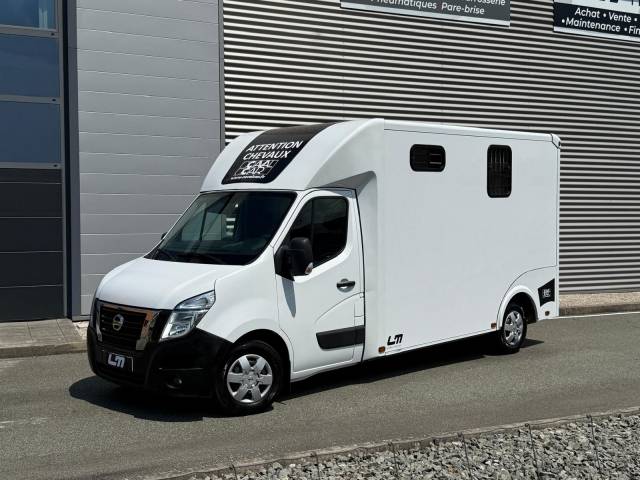 Horsebox HGV Cavalcar NV 400  2021 Used