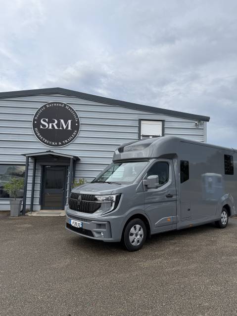 Horsebox HGV STX RENAULT MASTER  2025 New
