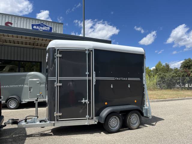 Horse trailer Fautras  1,5 Stalls 2025 New