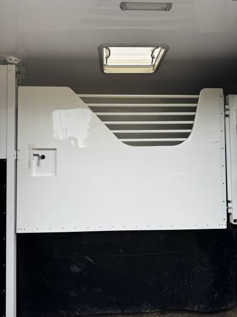 Horsebox HGV Barbot  2019 Used