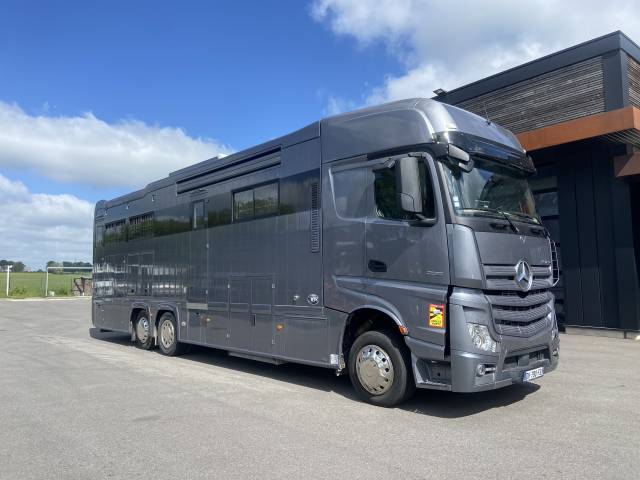 Horsebox NON-HGV STX  2015 Used