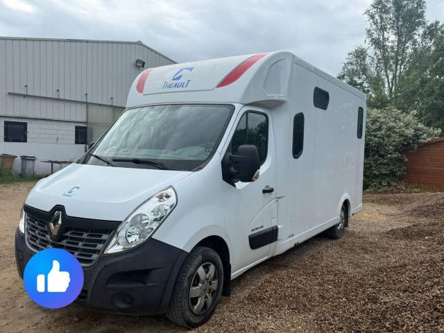 Horsebox HGV Renault  2017 Used
