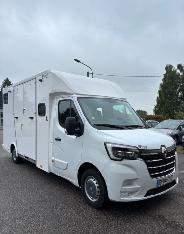 Horsebox HGV Renault Master III  2.3 DCi 135 Traction 2023 Used