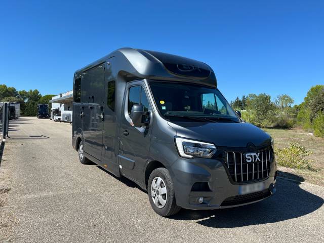 Horsebox HGV STX  2022 Used