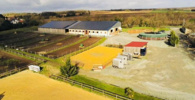 Equestrian property  Charente-Maritime