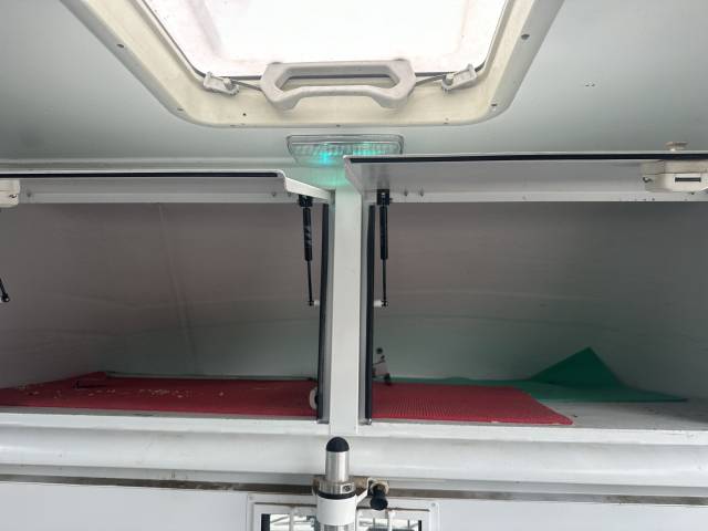 Horsebox HGV Theault Master 2 phase 3  2005 Used