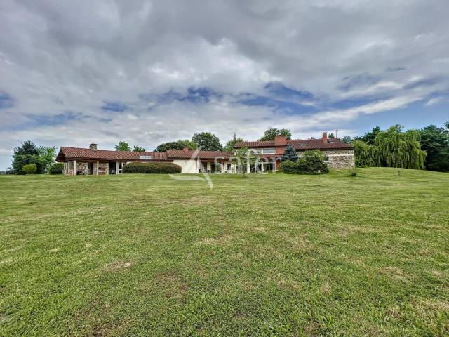 Other country property  Loire