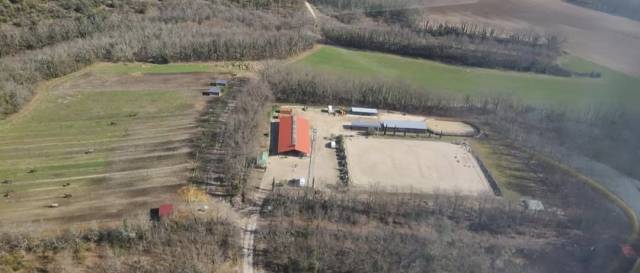 Livery yard  Tarn-et-Taronne