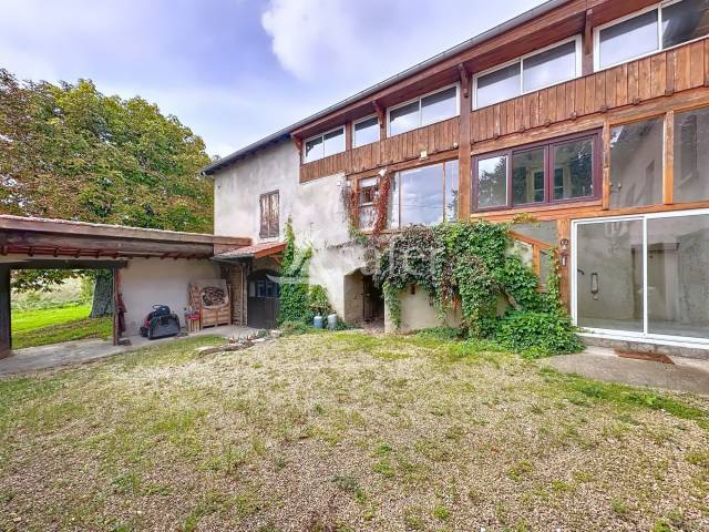 Other country property  Rhône