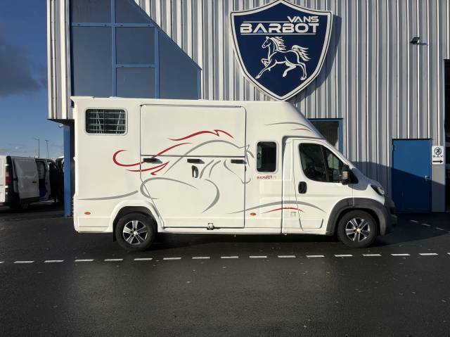 Horsebox HGV Barbot Boxer 2015 Used