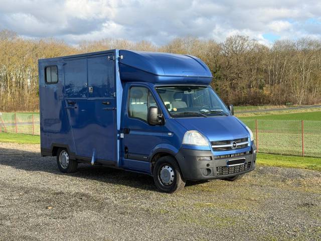Horsebox HGV Opel OPEL 2007 Used