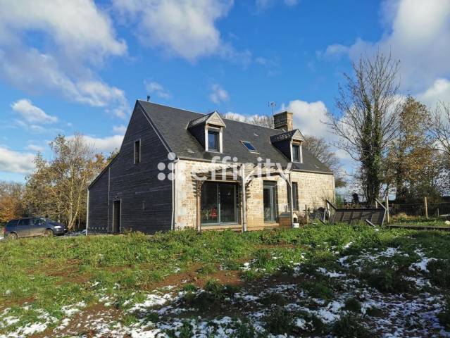 Equestrian property  Calvados