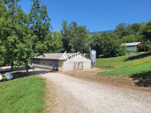 Poultry farm  Savoie