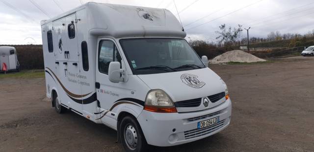 Horsebox HGV Renault Renault Master 2009 Used