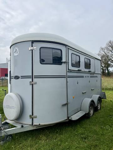 Horse trailer Fautras OBLIC+3 3 Stalls 2019 Used