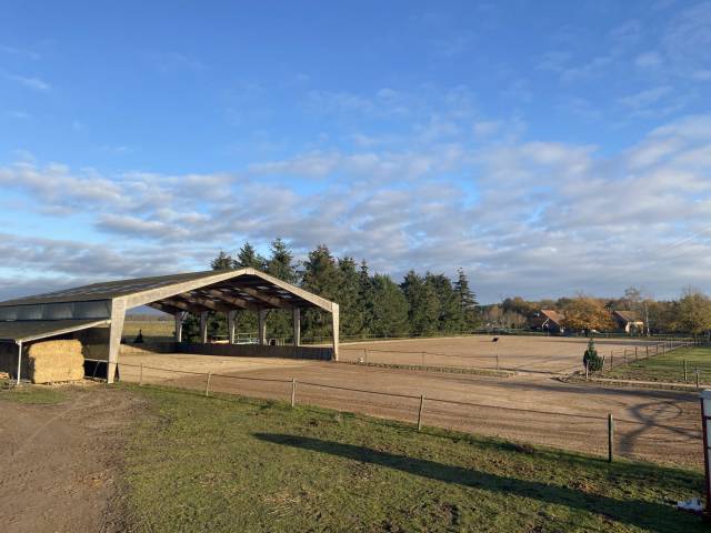 Livery yard  Loir-et-Cher