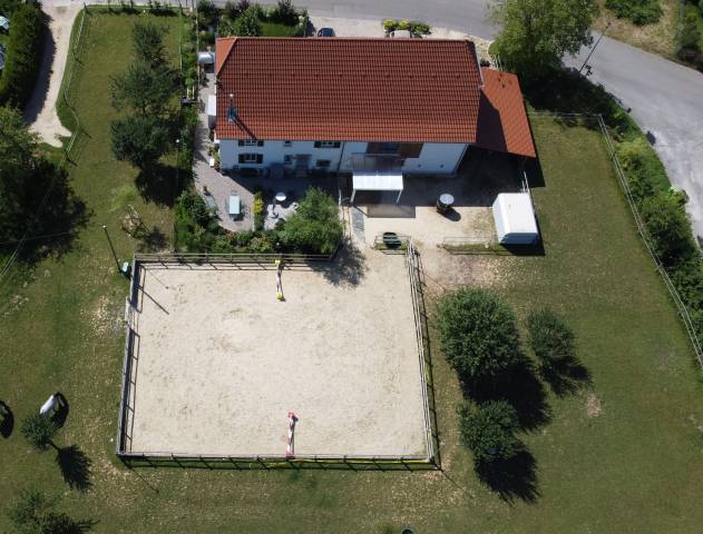 Equestrian property  Jura