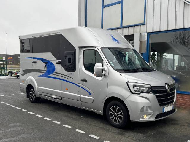 Horsebox HGV Barbot master 2020 Used