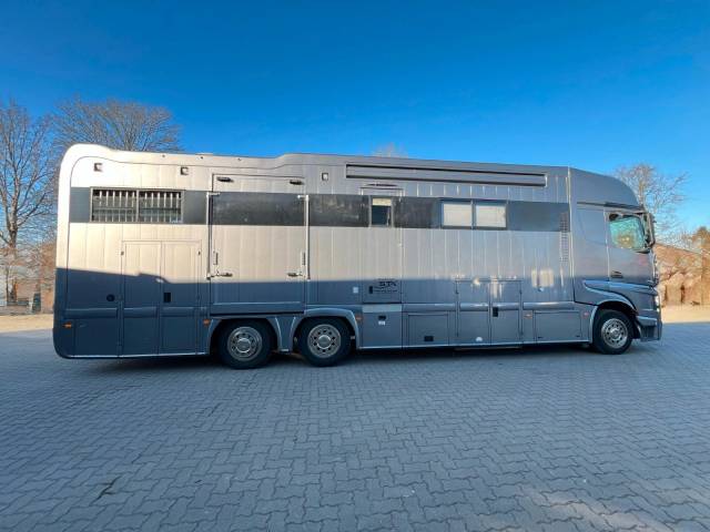Horsebox NON-HGV Mercedes MERCEDES-BENZ 0 Used