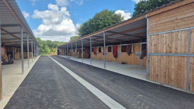 LCI Location | Equestrian facilities > Horse stables