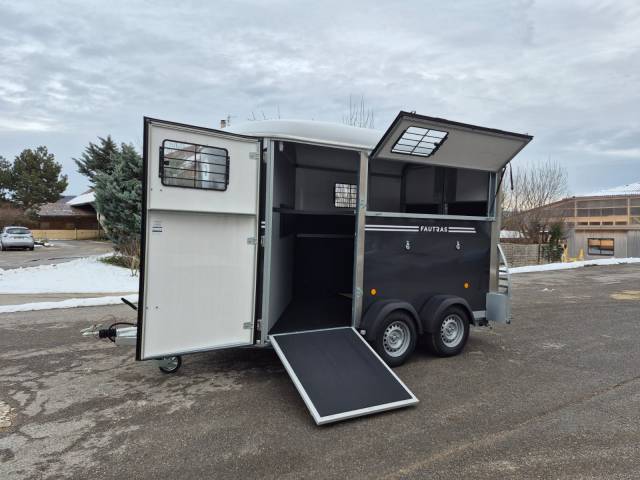 Horse trailer Fautras Oblic X2 2 Stalls 2026 New