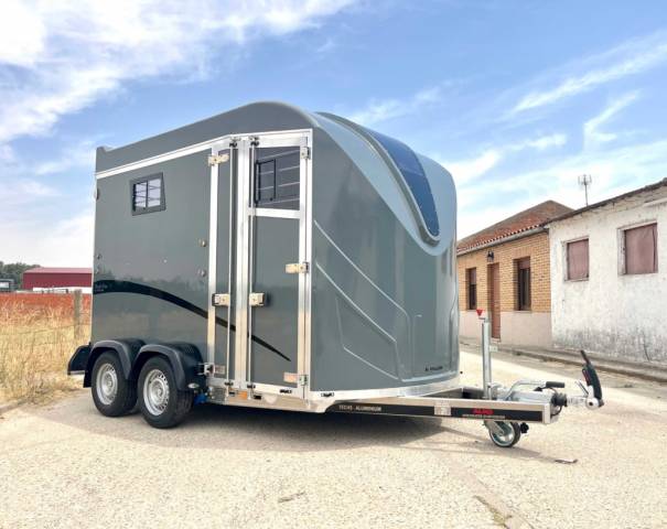 Horse trailer Bonilla B7 Stall 2 Stalls 2026 New
