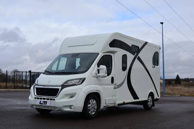 Horsebox HGV Theault THEAULT PROTEO 3.0 180CH 2015 Used