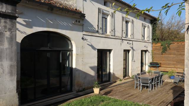 Equestrian property  Charente