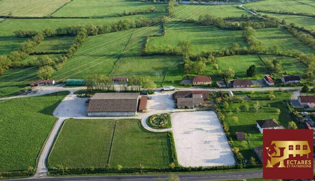 Livery yard  Sa&ocirc;ne-et-Loire